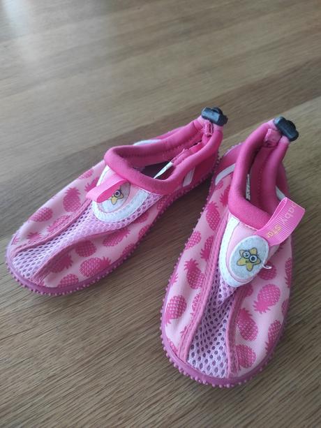 Topánky do vody, 27