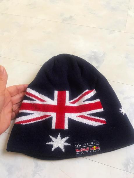 Obojstranná čiapka red bull, xl