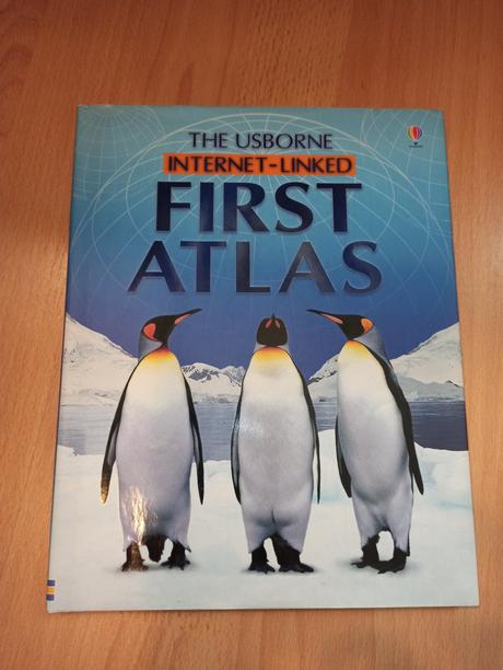 Usborne first atlas - internet linked, 