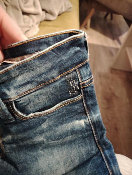 Rifle guess 25 veľkosť, guess,158