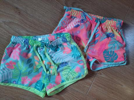 Letné farebné kraťasy, 110