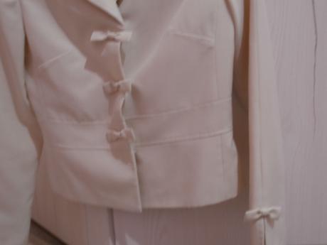 Kostýmová blúzka, 36