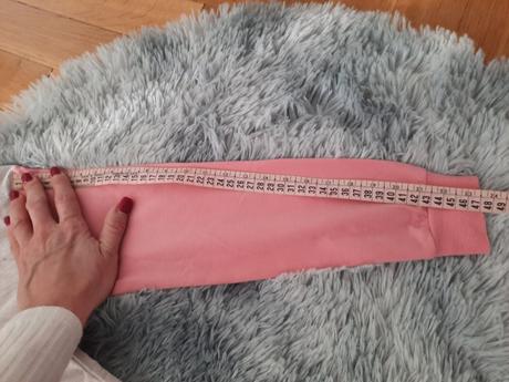 Pekné, teplé pyžamko 140/146, 140