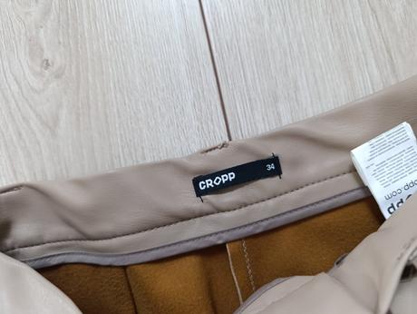 Kožené nohavice, 36