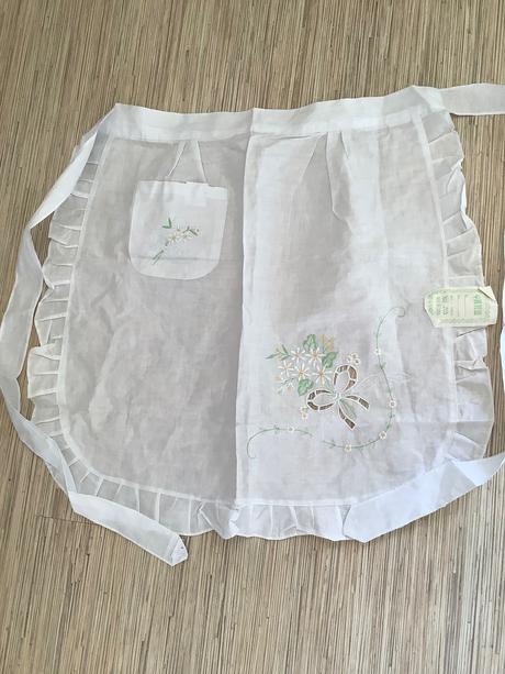 Krasna zásterka/ax, 