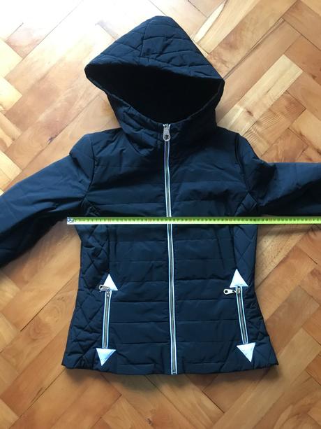 Čierna krásna bunda,vetrovka, 40