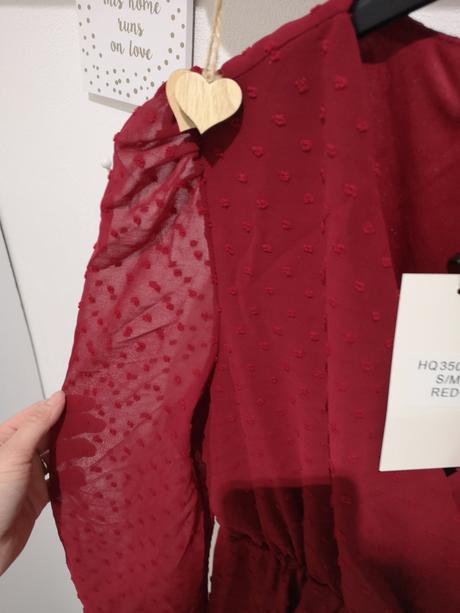 Šaty s nadutymi rukavmi, m