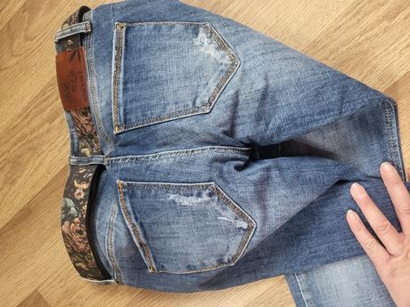 Nove rifle s opaskom a visackou, s / xs