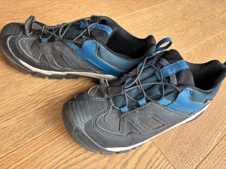 Decathlon nepremokave topanky, quechua,35