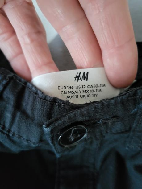 Kapsace + doporučené poštovné, h&m,146