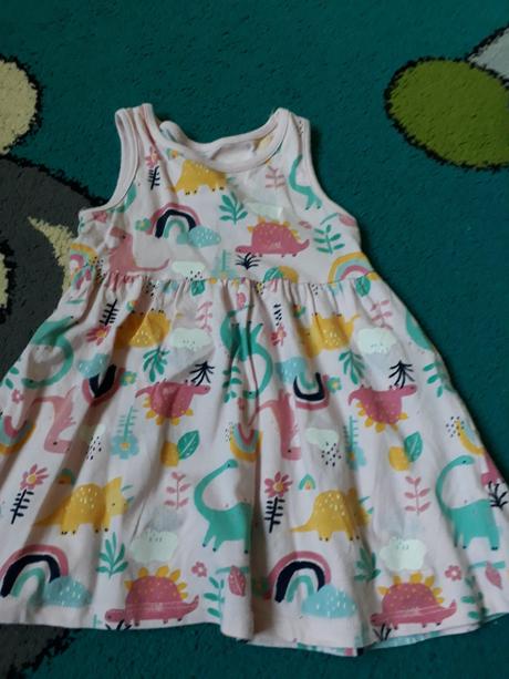 3 x saty vlnené a biele predané, 86–98