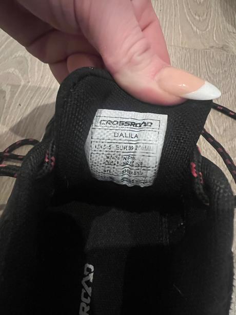 Turistická obuv, 39