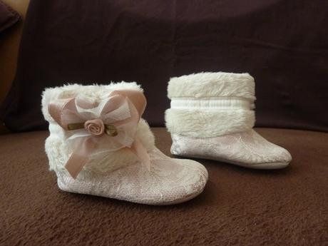 Slávnostné cižmičky do krstu, 17