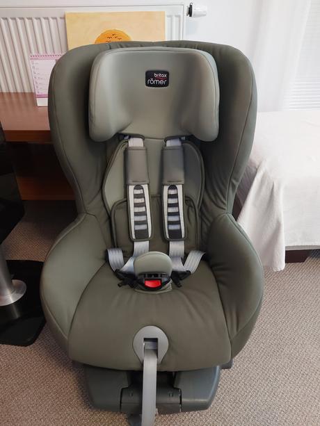 Britax romer safefix plus 9-18kg, britax