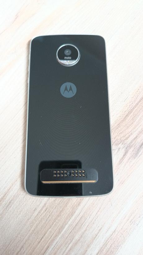 Maketa telefónu - motorola moto z play,