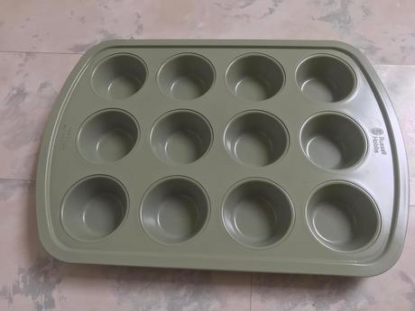 Forma na 12 mufiniek,