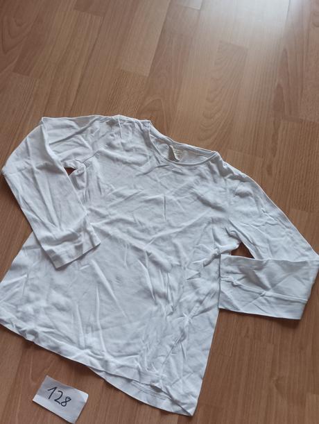 Balík next veci,veľ 128, 122–134