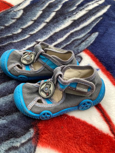 Tenisky- papučky, 23