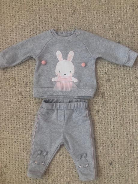 Teplakový komplet, 62