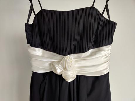 Spoločenské šaty, 38