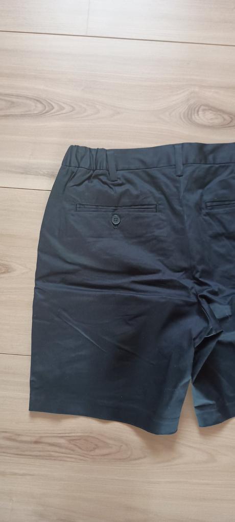 Elegantné čierne kraťasy, h&m,s