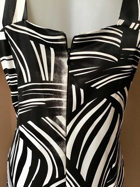 Spoločenské saty 2+1napoly, 38