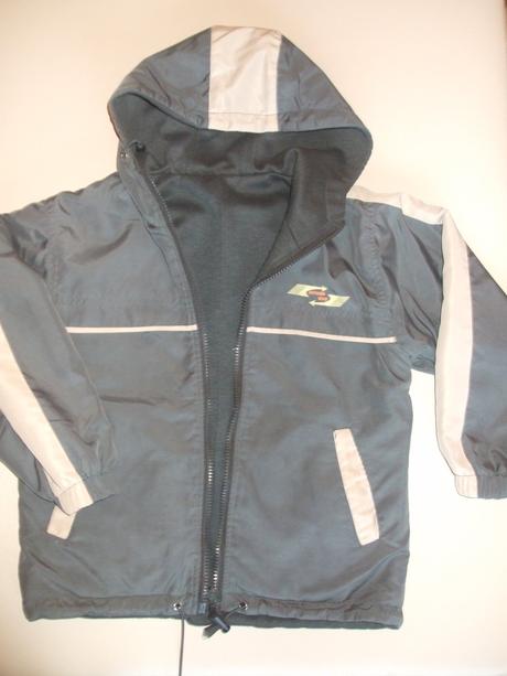 Obojstranná bundička + tepláky zdarma, 128