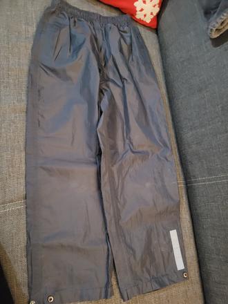 Nepremokavé nohavice, 128