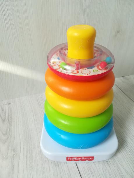 Kužeľ a kruhy fisher price, 