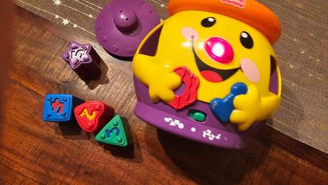 Hrniec fisherprice tvary a čísla,