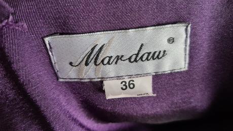 Spoločenské šaty, 36