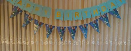 Dekorácie na detskú oslavu v štýle frozen, 