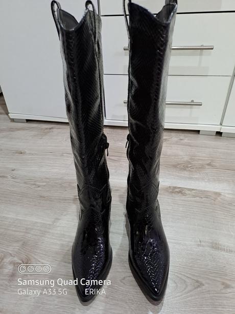 Čierne  čižmy, 37