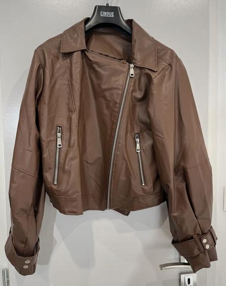 Koženková bunda, s