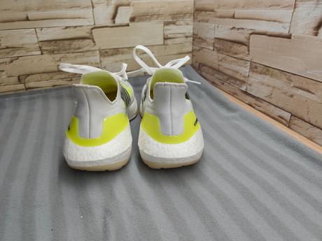 Adidas 42 2/3 - bežecké topánky, adidas,42