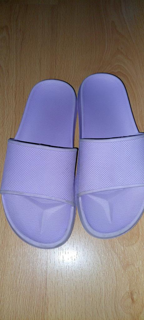 Šľapky velk.34/35, coqui,35