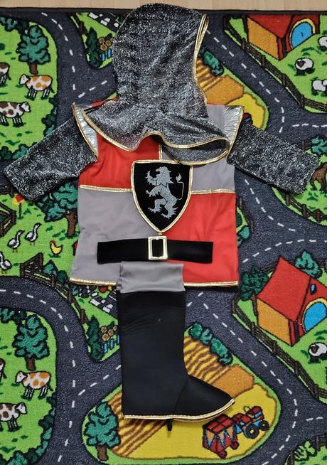 Rytier -maska na karneval, 