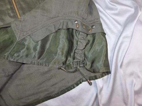 Kvalitný letný khaki komplet, 42