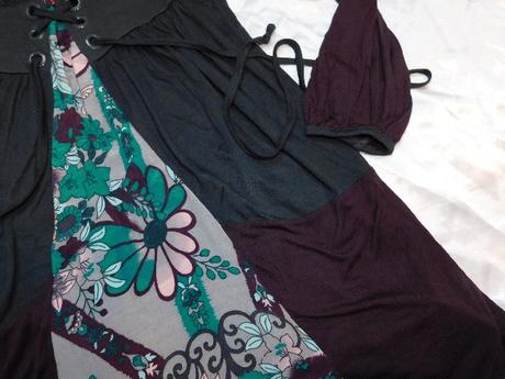 Luxusne pekne upletove saty, s