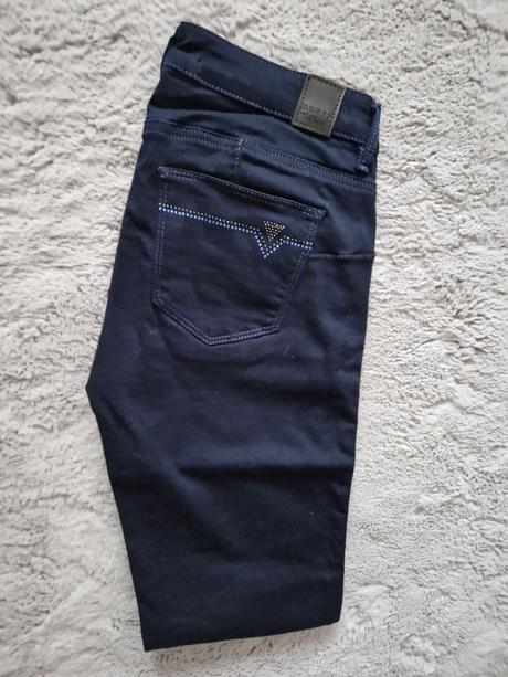 Rifle guess veľ. 28, guess,s