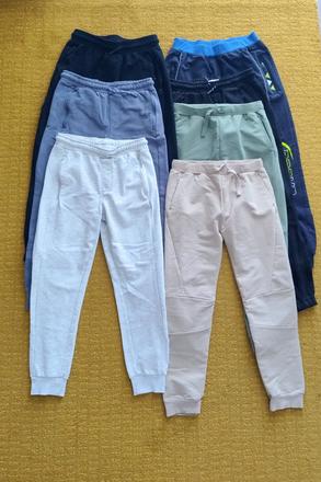 Tepláky, reserved,152