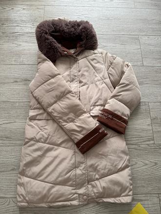 Dievčenská bunda, 158