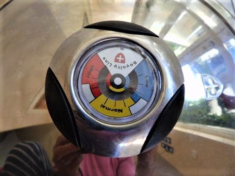 Nerezová panvica royalty line + prikrývka 2 l, 