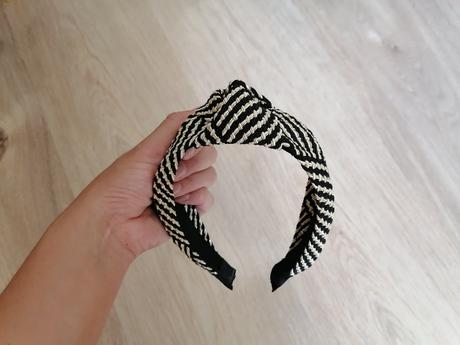 Elegantná čelenka,