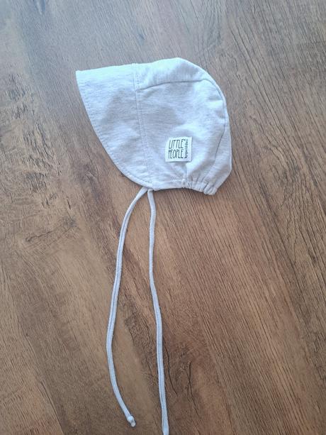 Klobúčik little people, little people,s