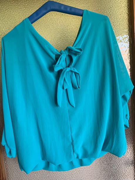 Nádherná damska bluzka veľkosti m, m