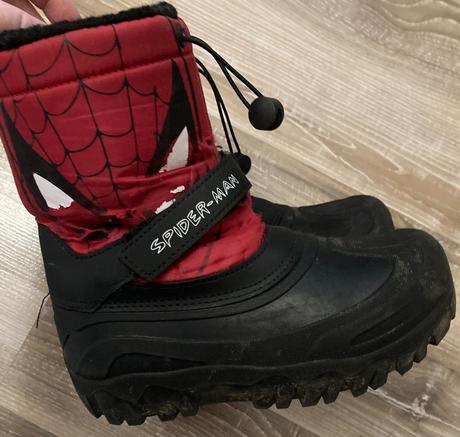 Snehule spiderman, marvel,30