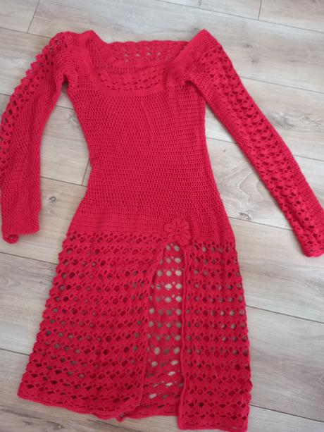 Háčkované šaty, s