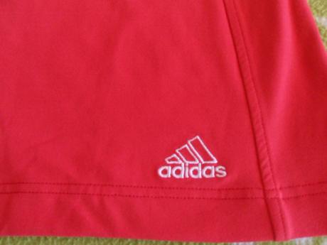 6 ks sportove tricka znackove cena spolu 20 eur, s