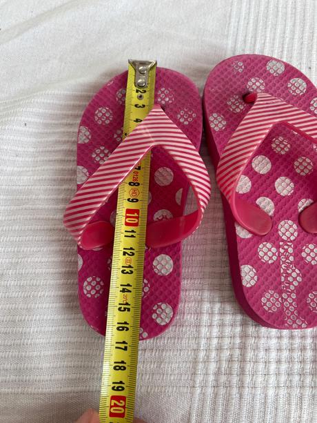 Žabky veľkosť 25/26, 25